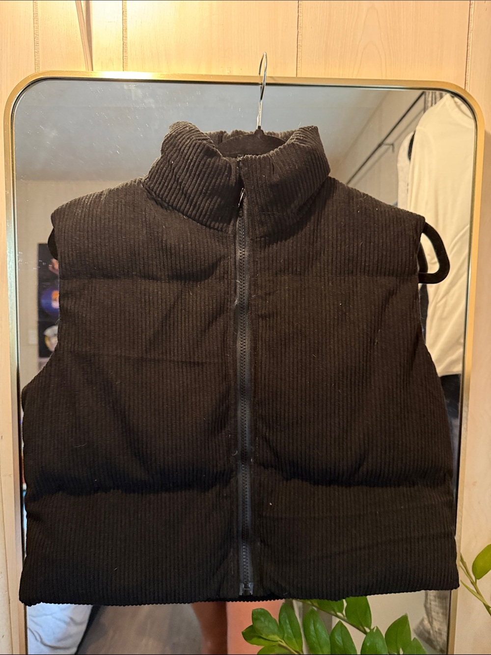 Women's Puffer Vest - Black